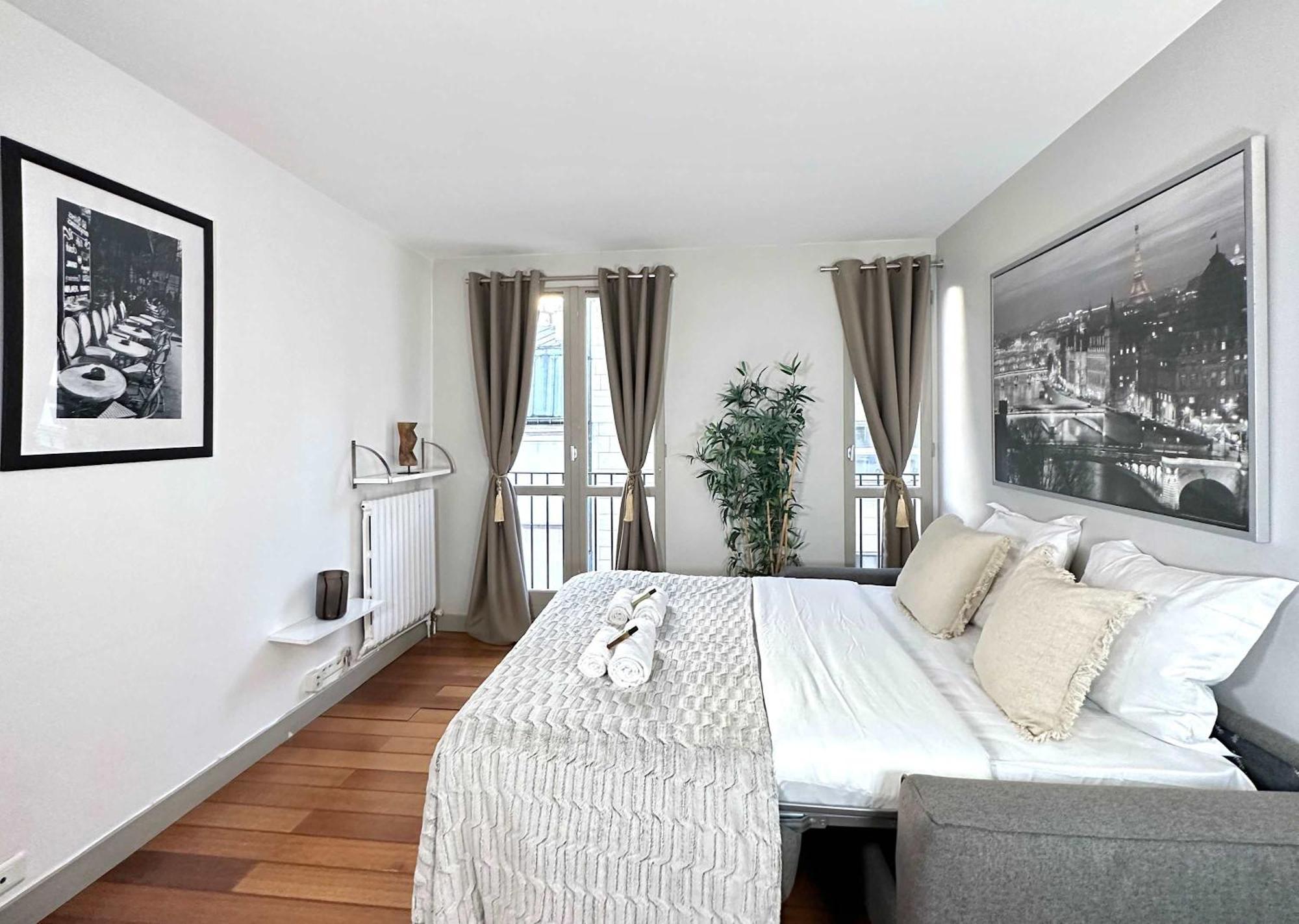Beautiful Calm Studio In Le Marais Parijs Buitenkant foto