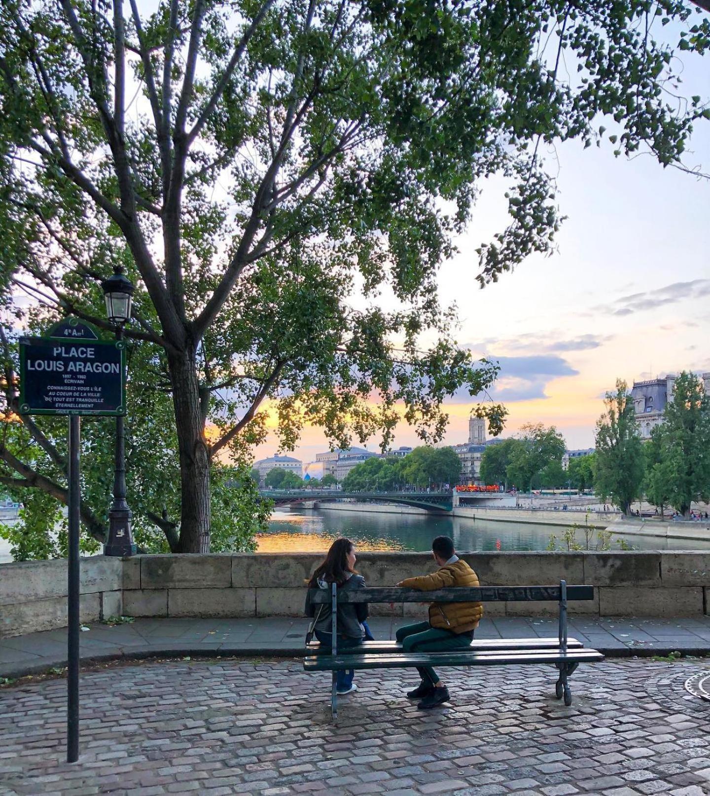 Beautiful Calm Studio In Le Marais Parijs Buitenkant foto